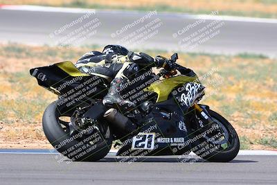 media/Apr-30-2023-CRA (Sun) [[020fcf5d43]]/Race 11-600 Expert Superbike/